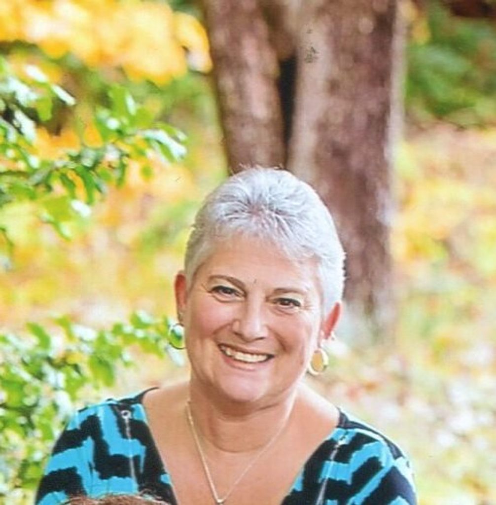 Vickie Renee Hoxit