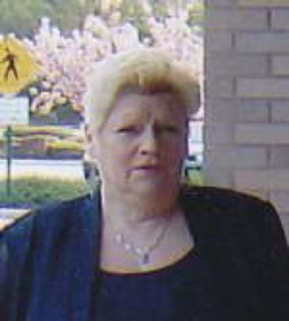 Jeannette "Ginger" K. Hallman (Nee Heiter)