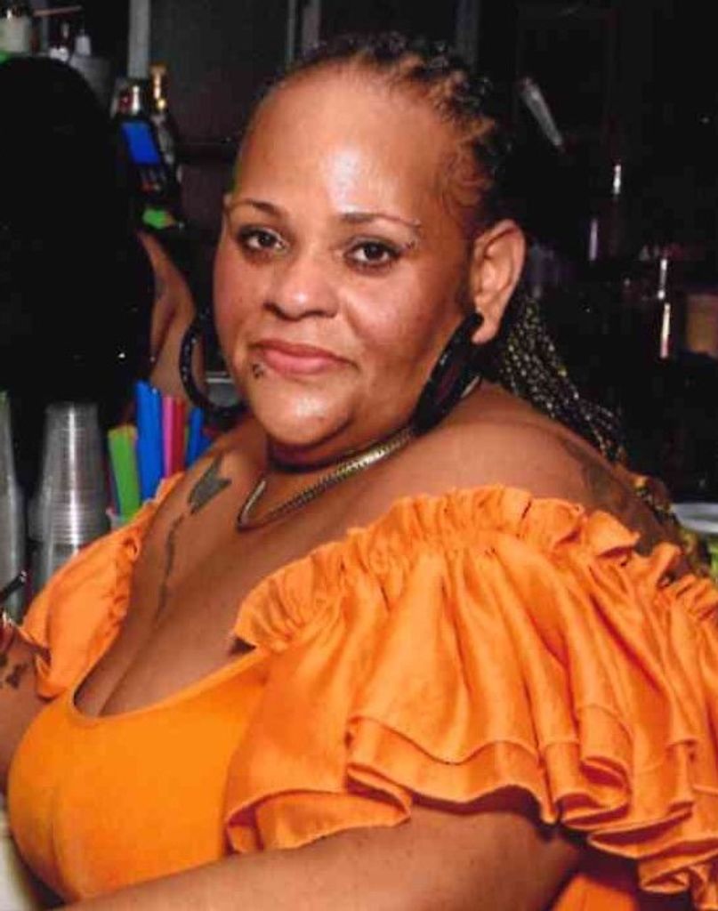 Elizabeth Centeno Profile Photo
