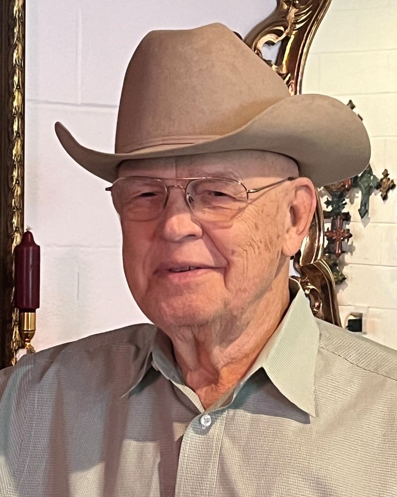 Thomas "Tom" Edward Davis