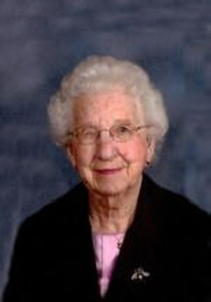 Lela M. Molmen