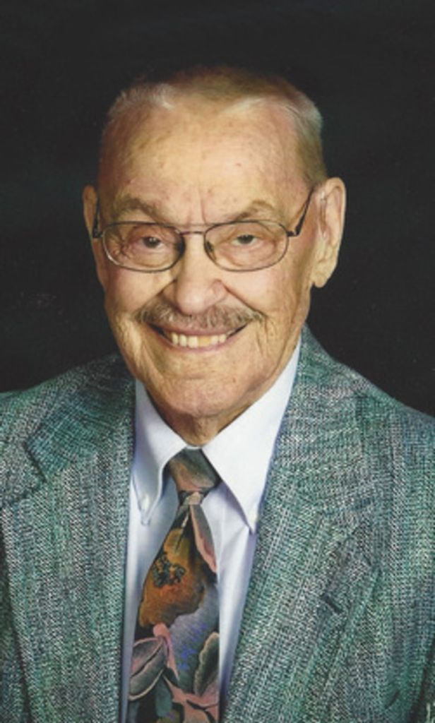 Merlin "Nob" Currier