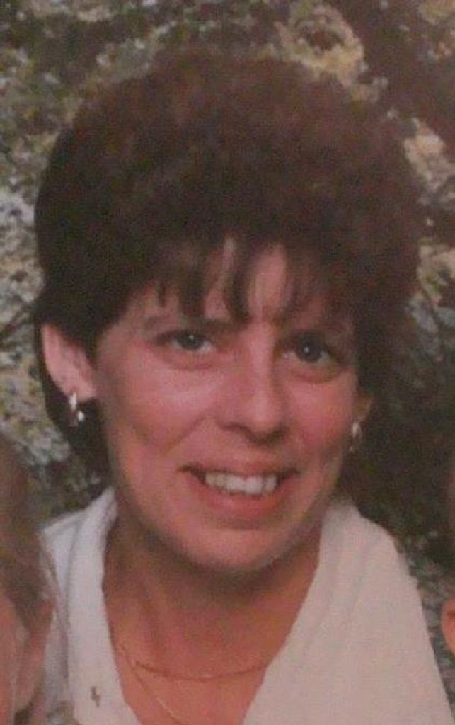 Christina R. Wisnieski