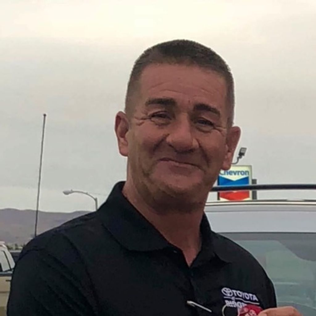 Christopher John Boyle Profile Photo