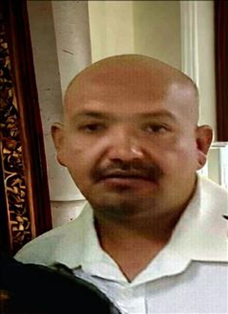 Christopher Camacho Profile Photo