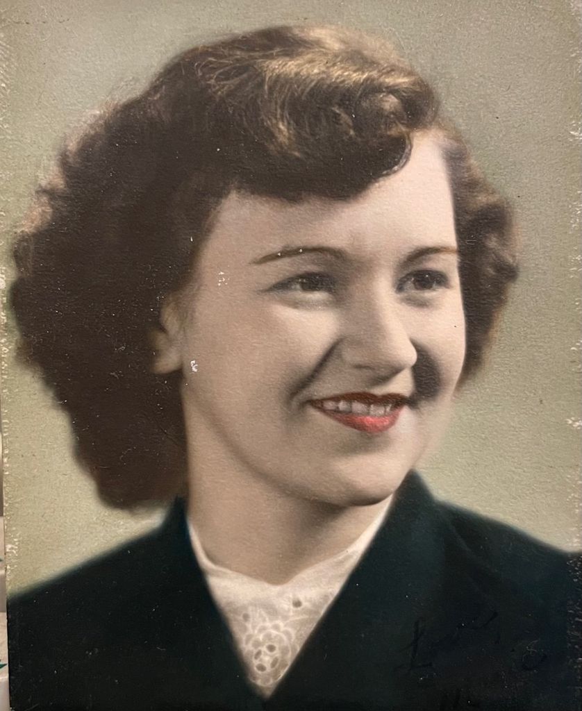Mrs. Marie M. (Kahl)  Shomgard