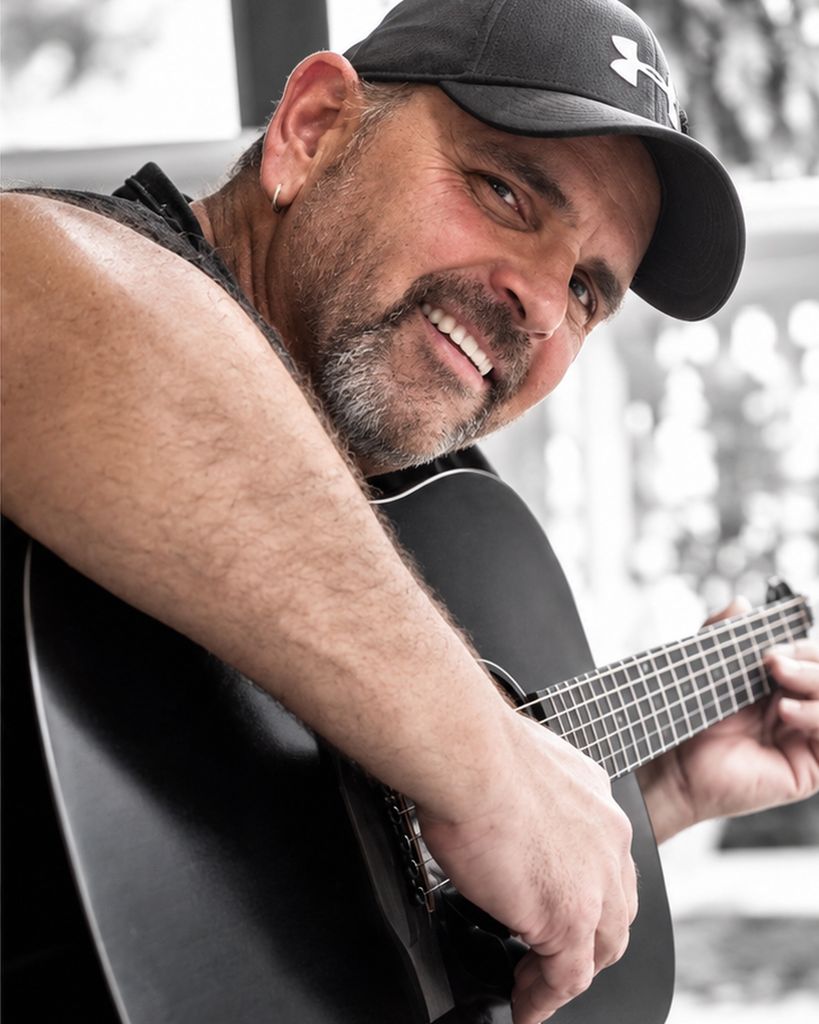 Gustav Eric Miller Profile Photo