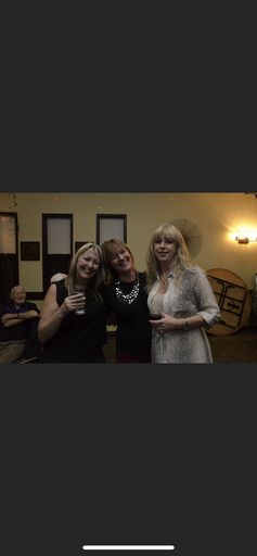 Kelly Yaremko photo gallery thumbnail 7 of 177