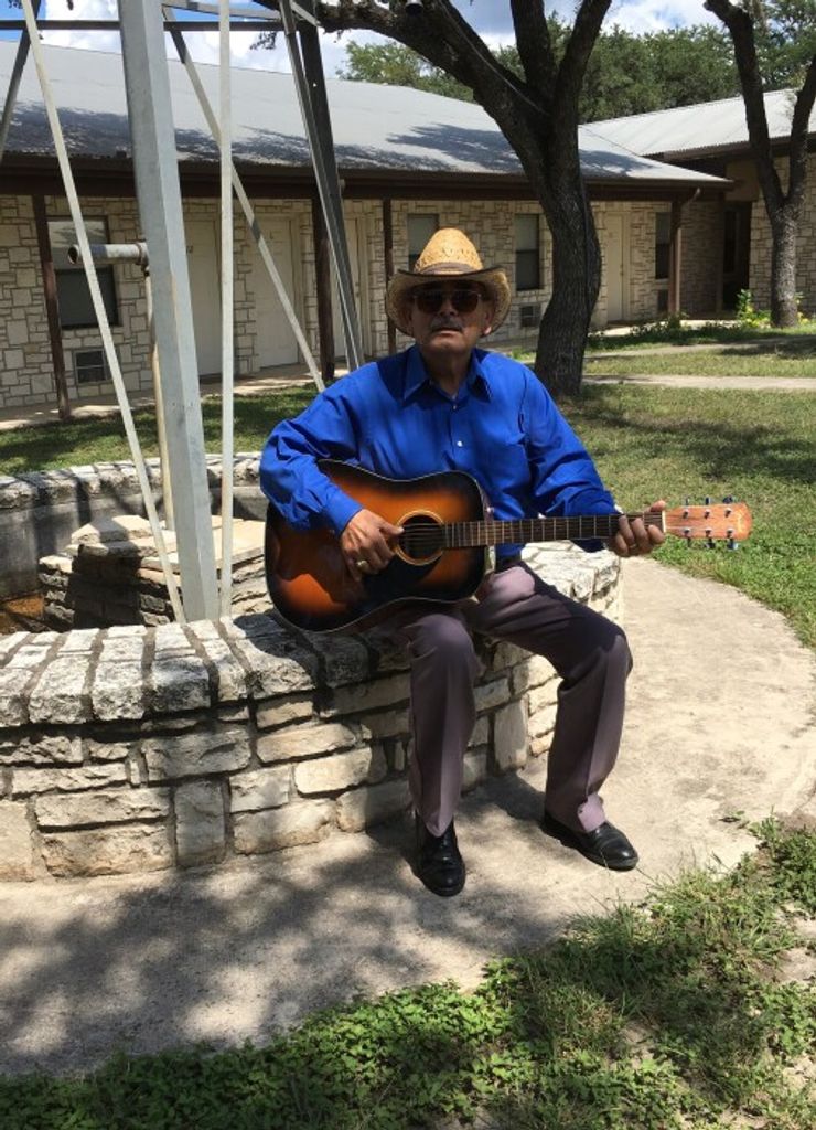 Eliseo Martinez Sr.