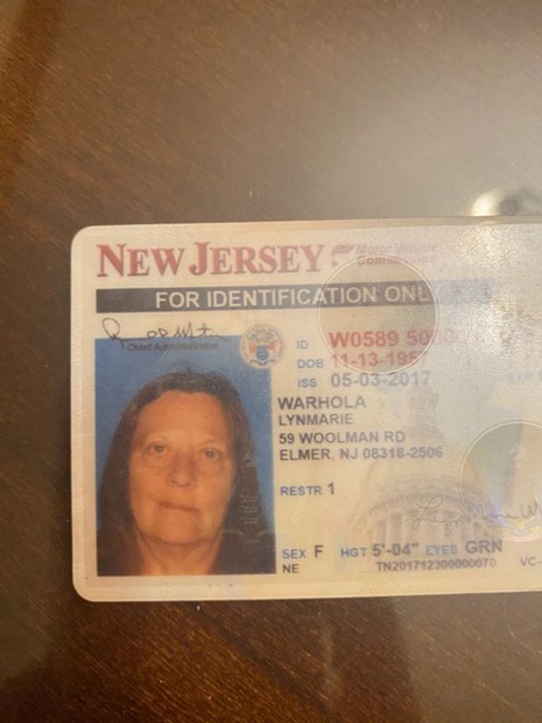 Lynmarie Warhola Profile Photo