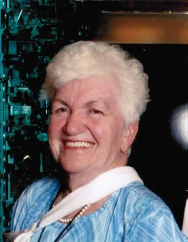 Alexandra "Rena" Davidson