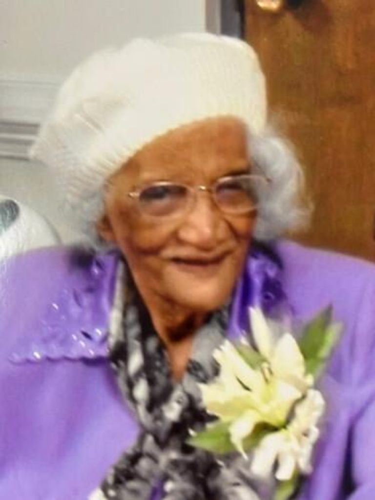 Sadie Bell Young Profile Photo