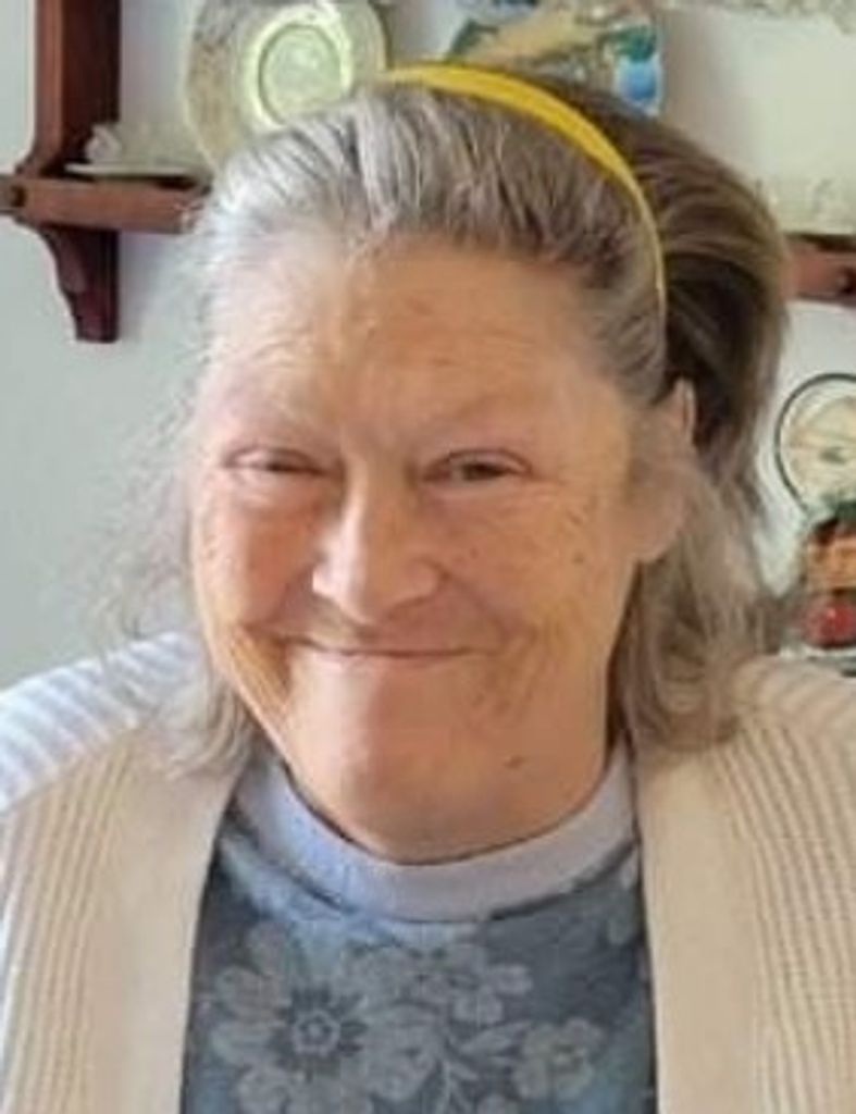 Connie S (Lowe)  Harlan