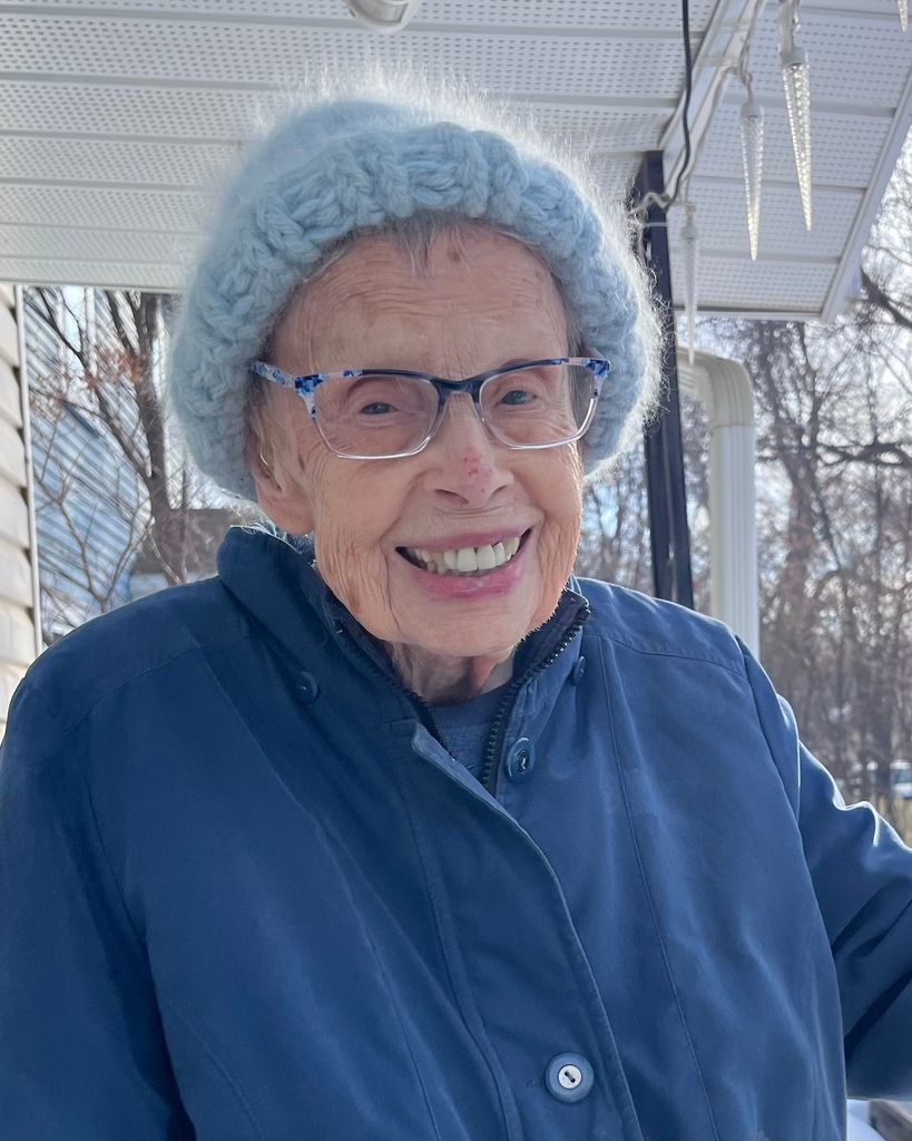Lois Maureen Beggs