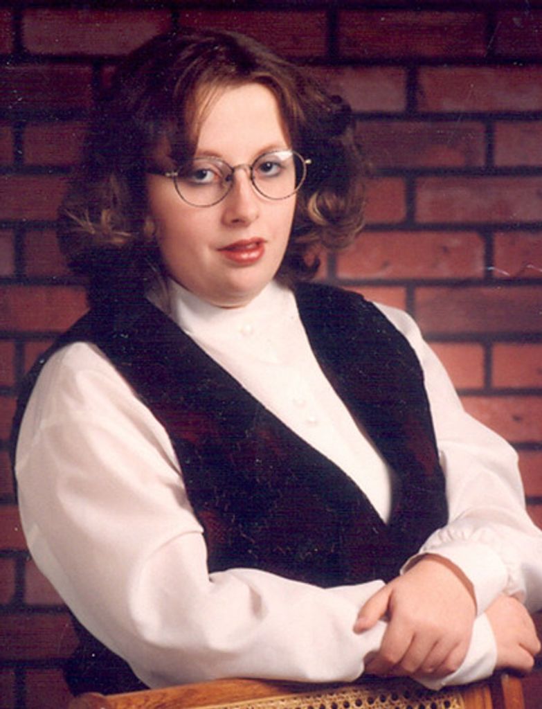 Katherine Louise Plein