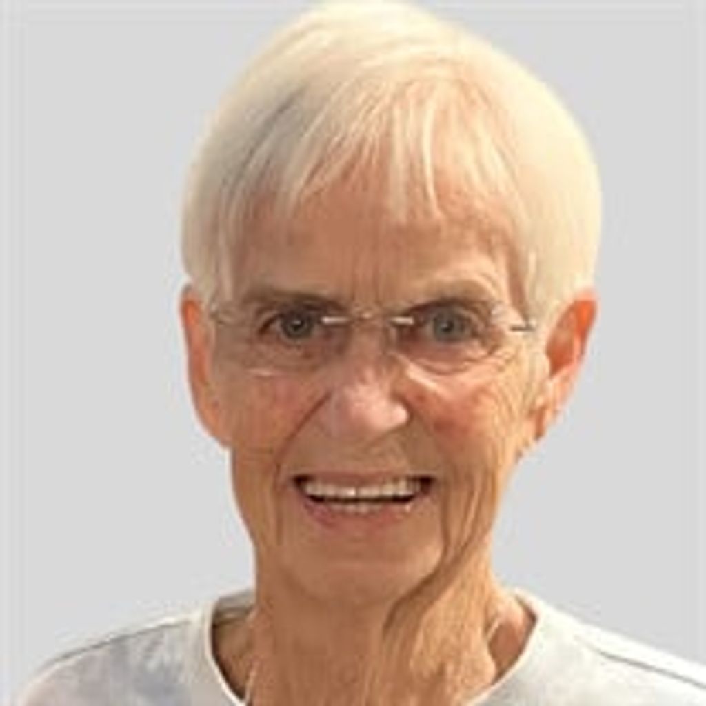 Sara Hall Beck Profile Photo