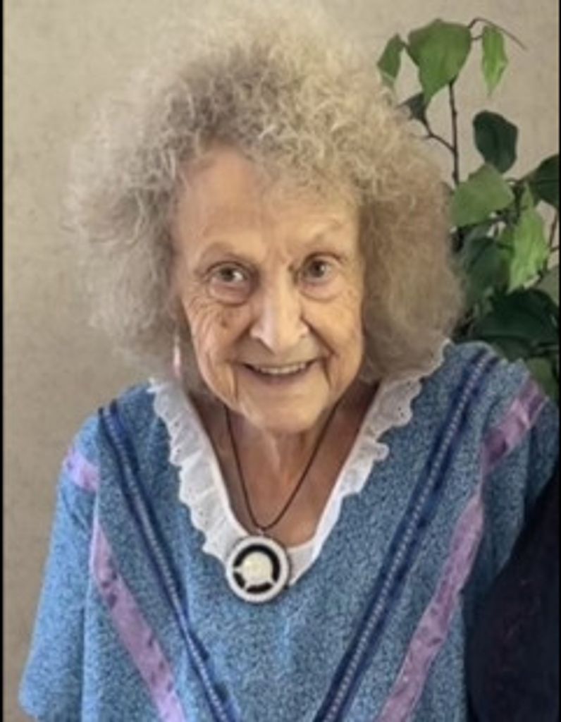Patricia 'Trish' Ann (Houle) Gripp Profile Photo