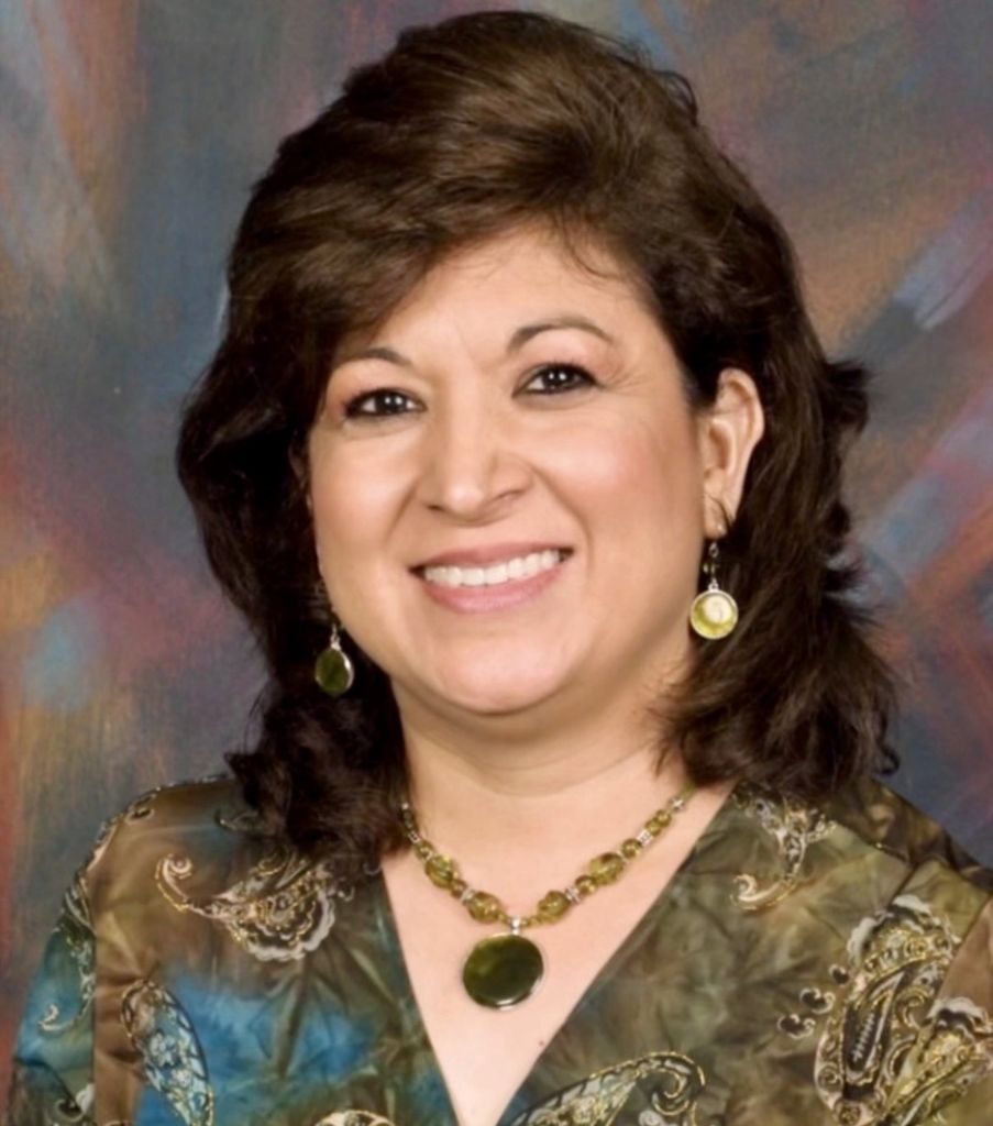 Rosa Elia Solis