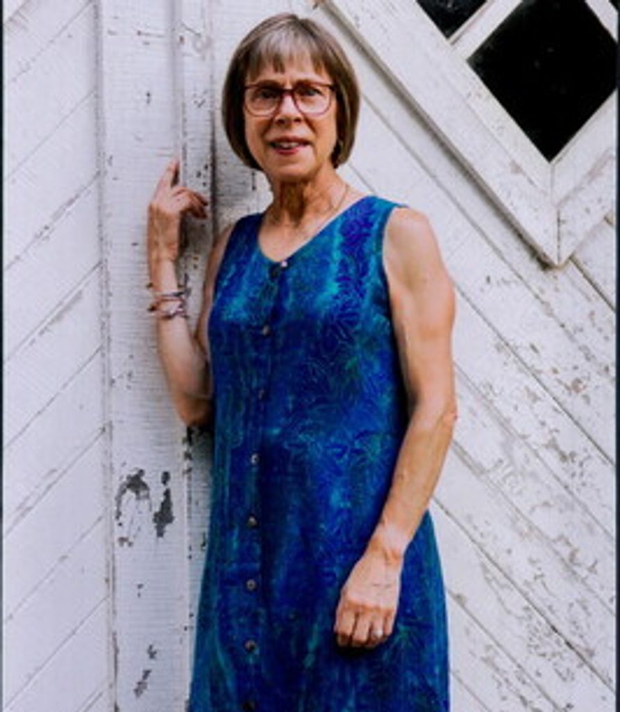 Debbie Krasnozon