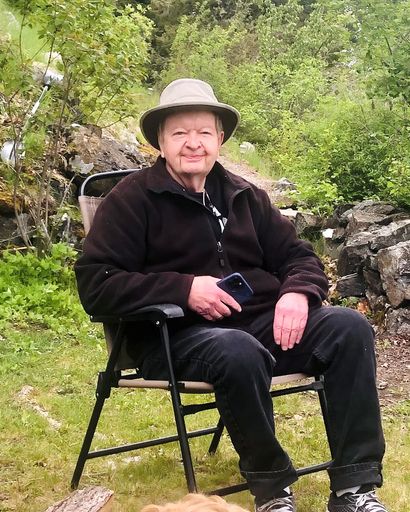 Jonathan Hanson's obituary image