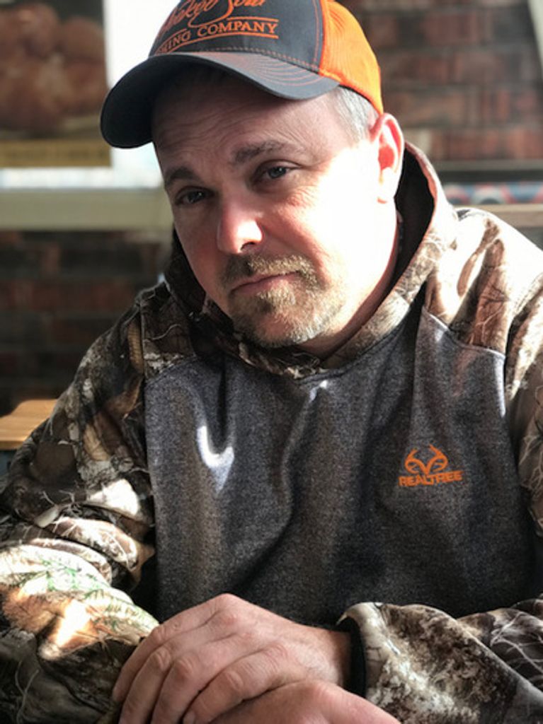 Tad Nolan Russell Profile Photo