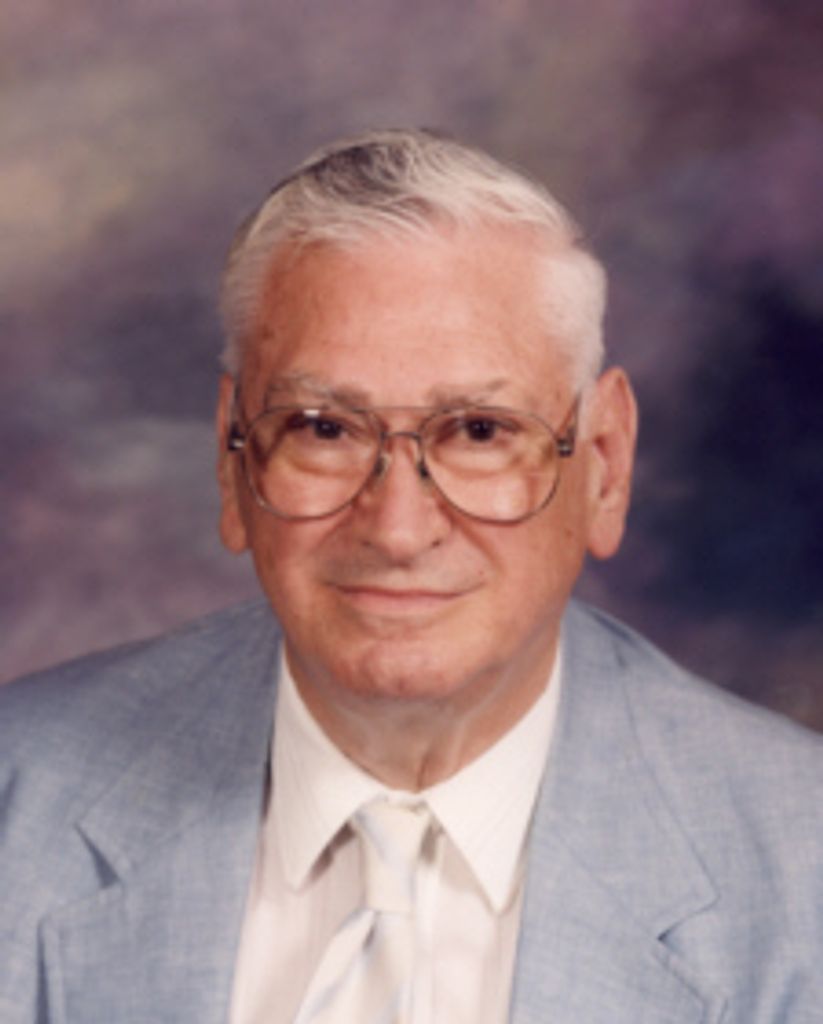 Ellis E. Licht