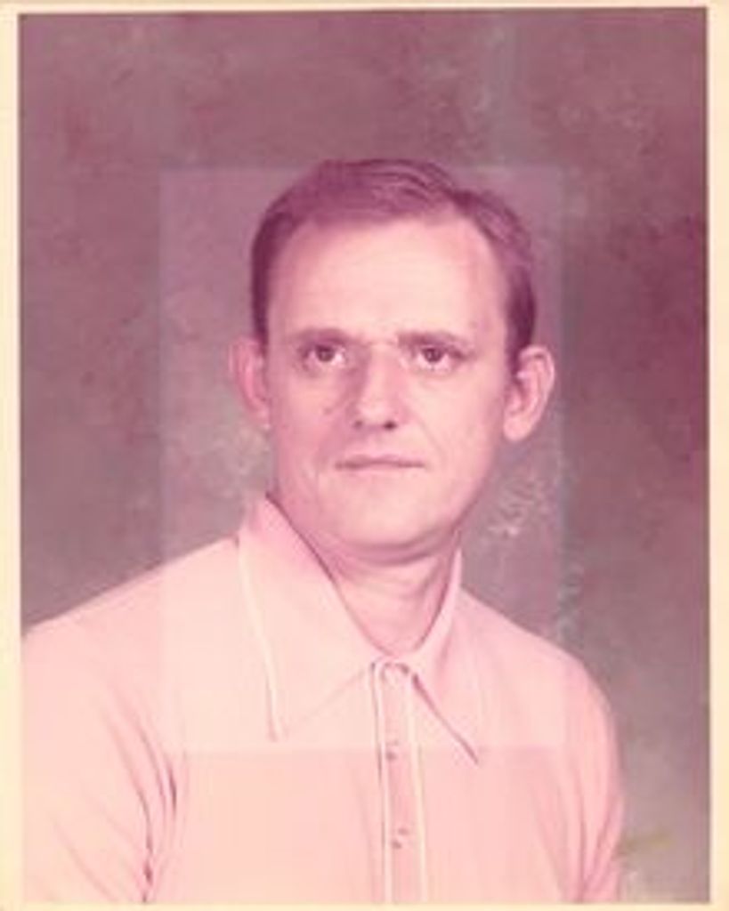 Roger Simpson Profile Photo