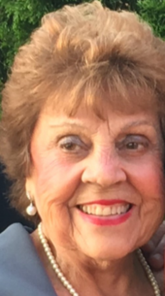 Carmen Hernandez