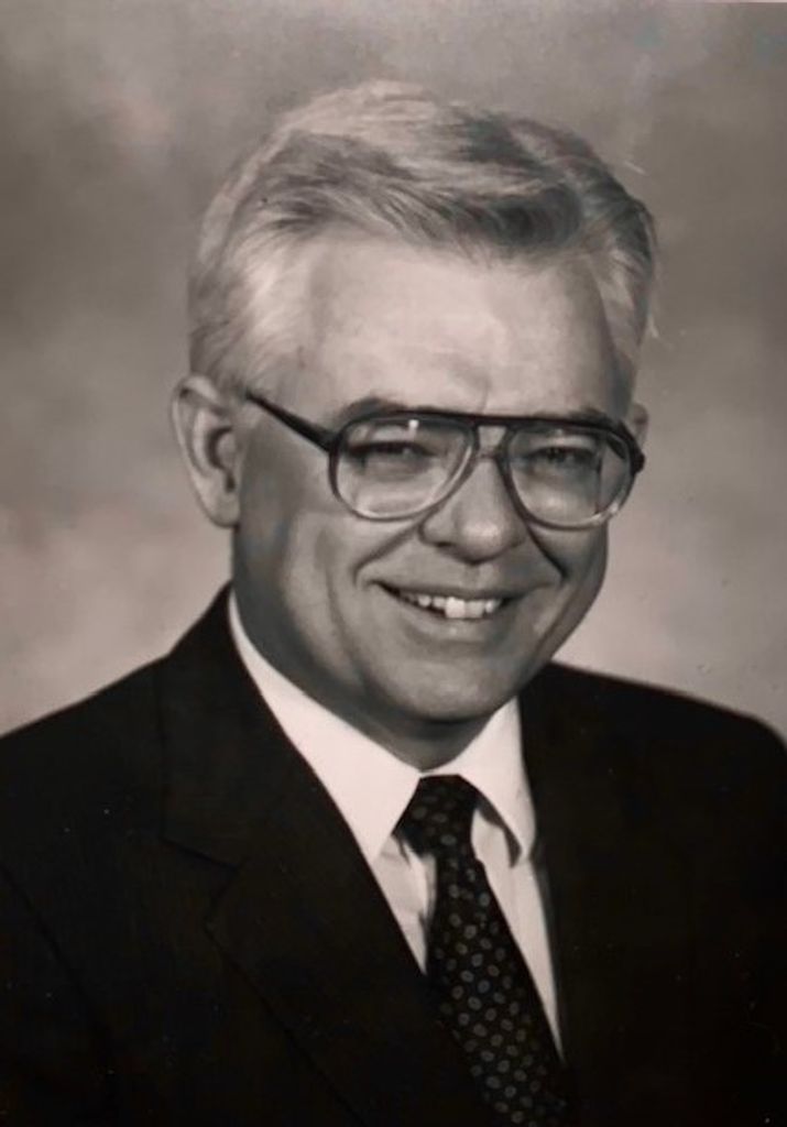 Harold Daniel "Dan" Snell