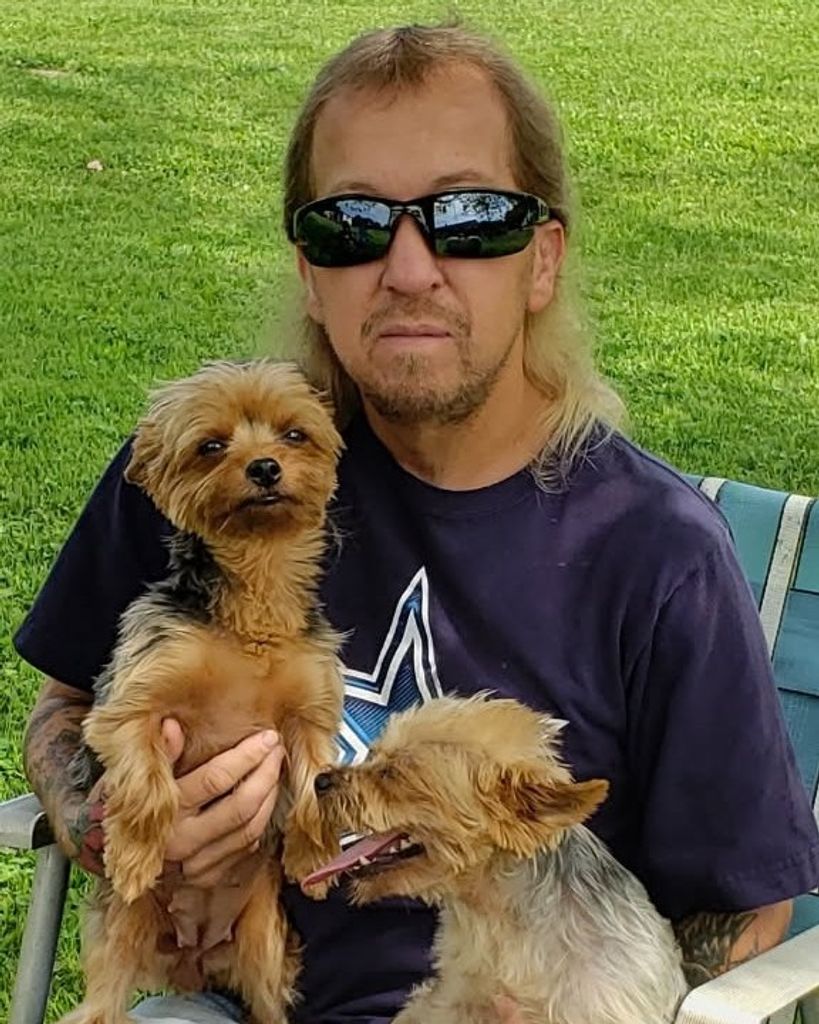 Travis Jay Lewis Profile Photo