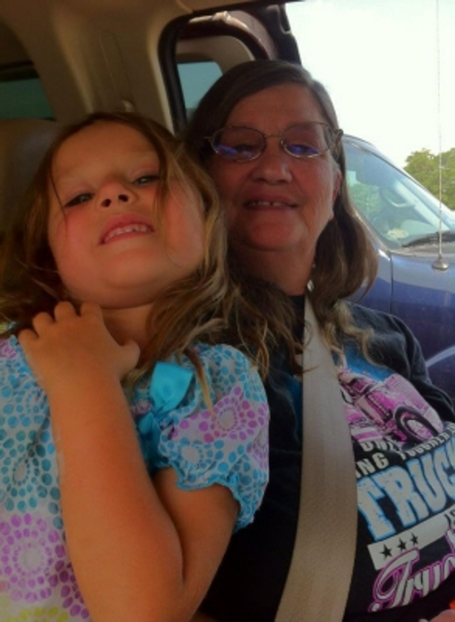 Kathy Diane Tucker photo gallery image 16 of 16