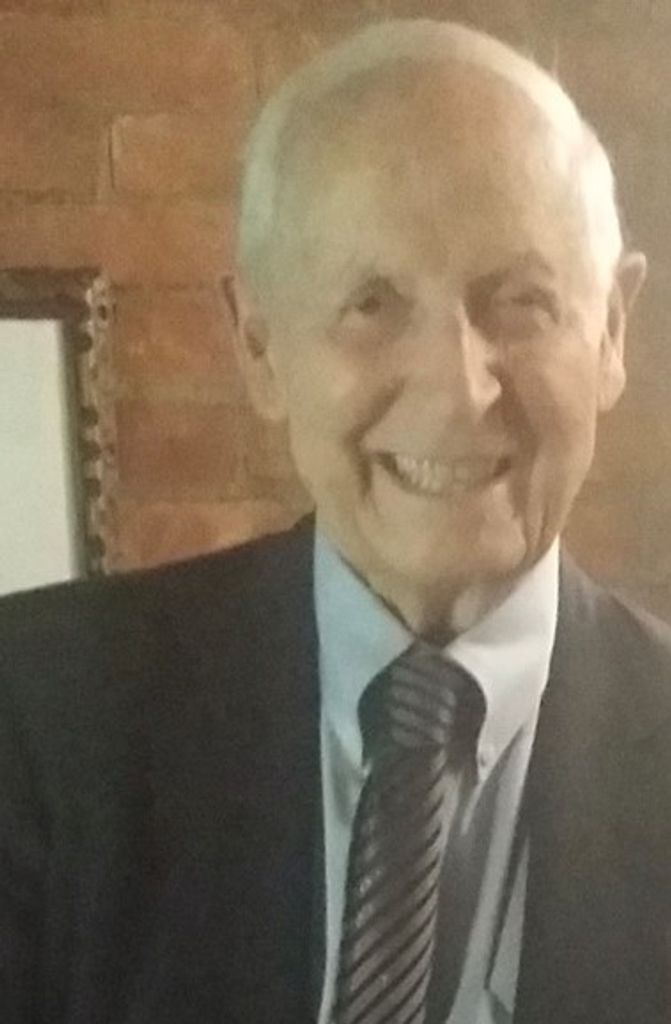 C.  Gilbert  " Gib " James,  Jr.