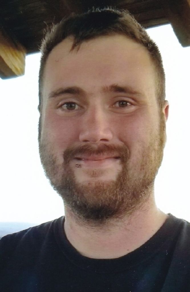 Daniel E. Deshong Profile Photo