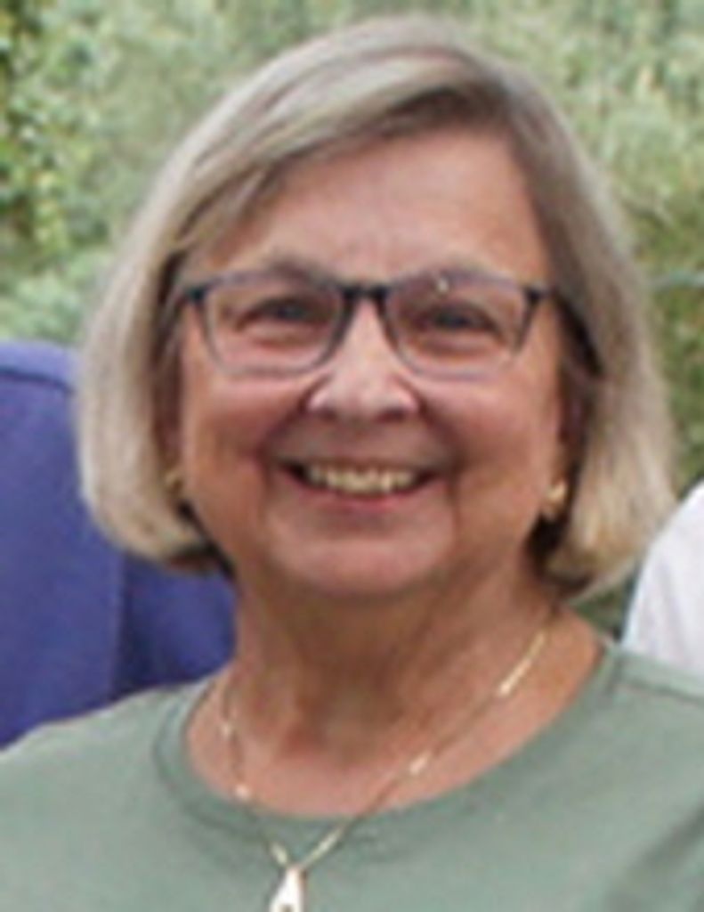 Julie Stearns