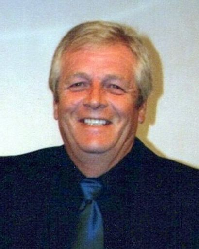Robert Lyman Staker's obituary image