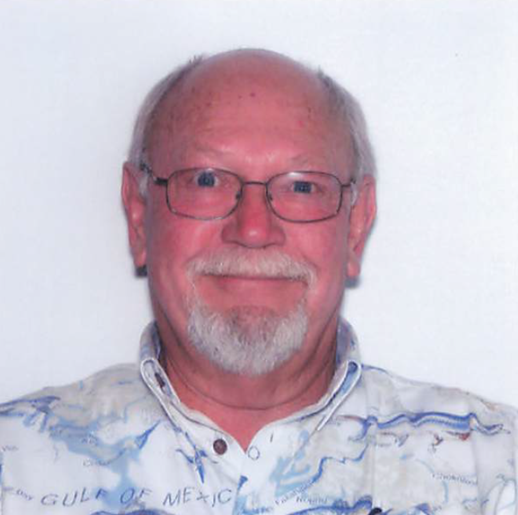 Douglas Holtzclaw