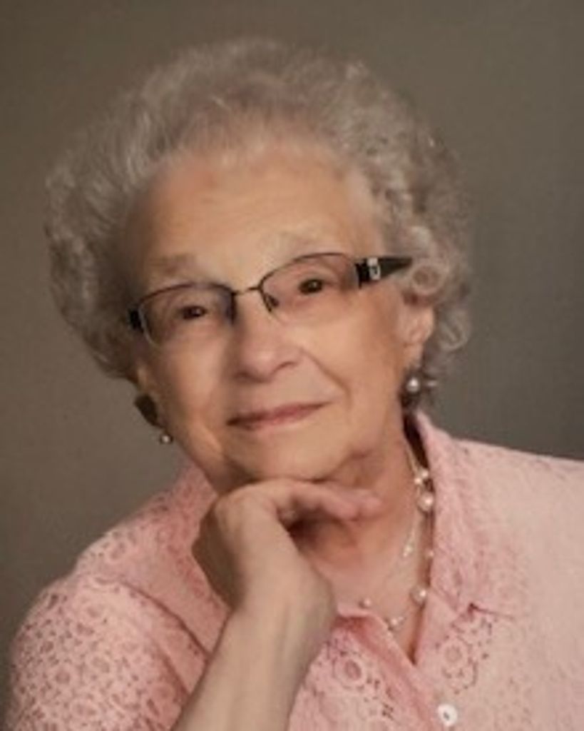 Betty Stavig Profile Photo