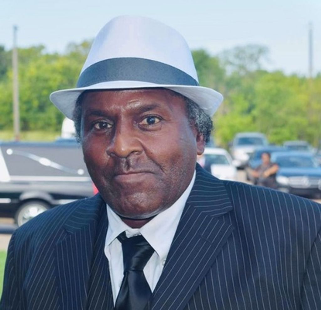 Rufus Louis Douglas Profile Photo