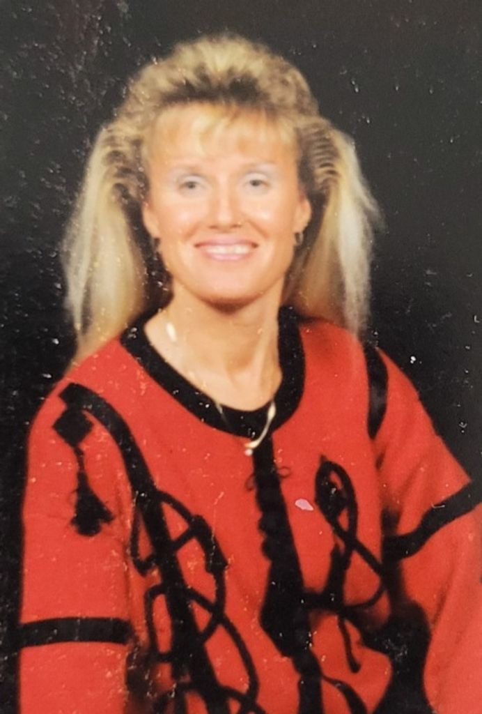 Carol (Craig)  Melton