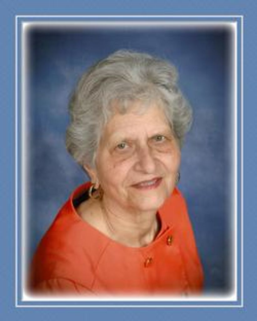 Evelyn Rose Buschjost Profile Photo