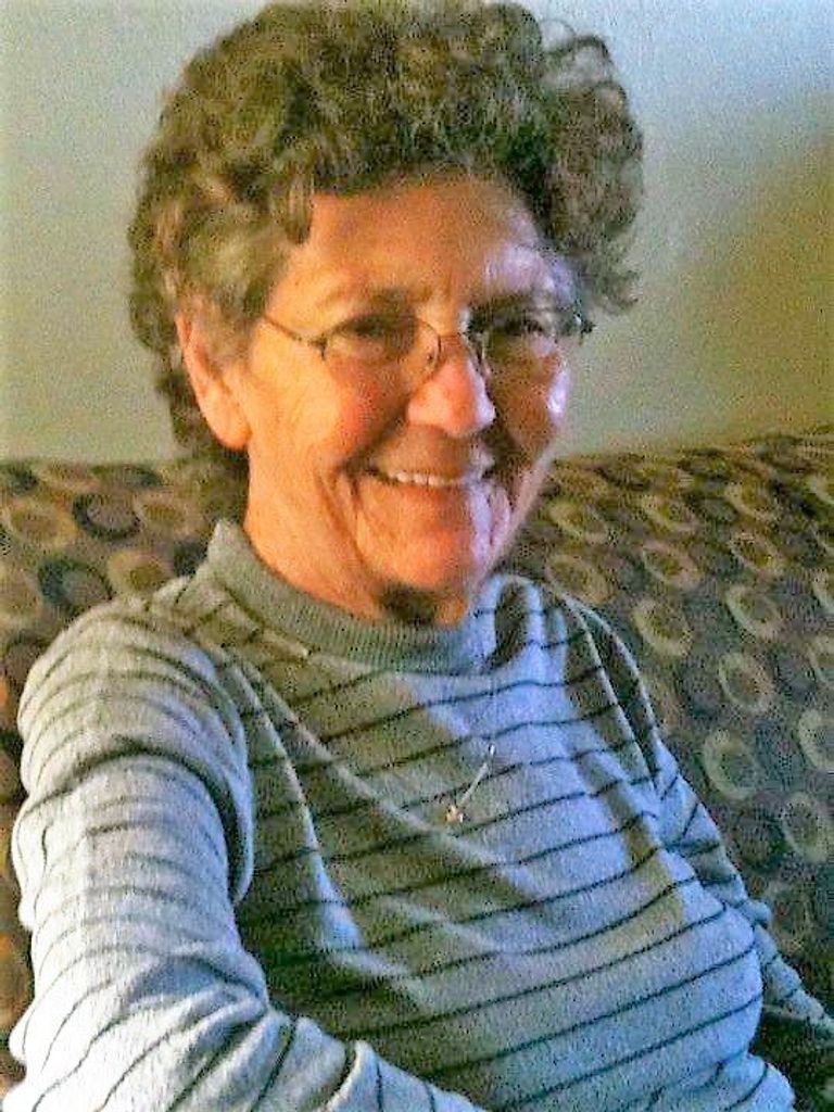 Louise Mills