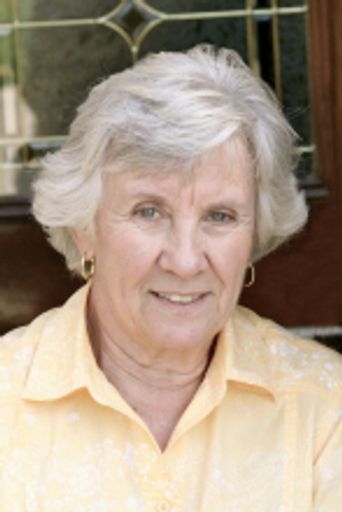 Glenna Jean Davis photo gallery thumbnail 1 of 1