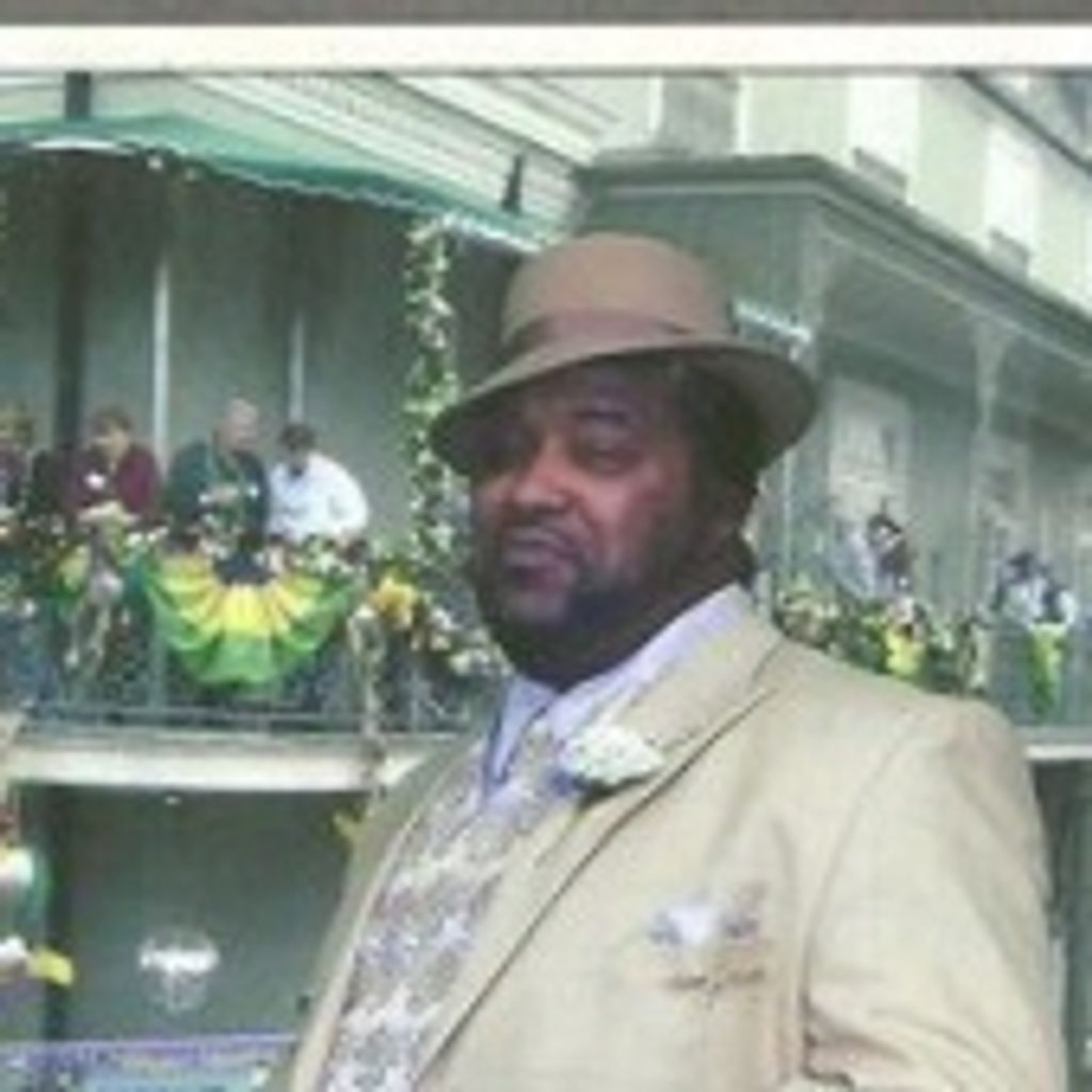 Dino  Orlandis Daniels