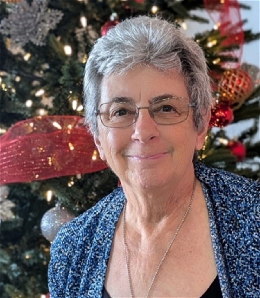 Elizabeth Lynn Johnson (Schiavetti) Profile Photo