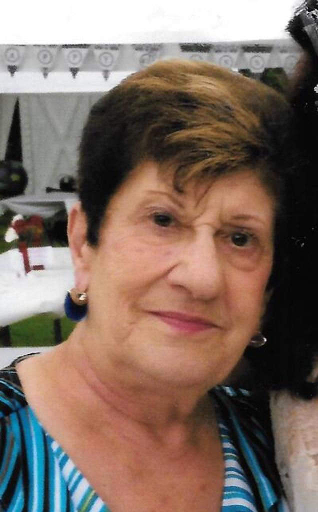 Antoinette "Ann" Kuchenbecker