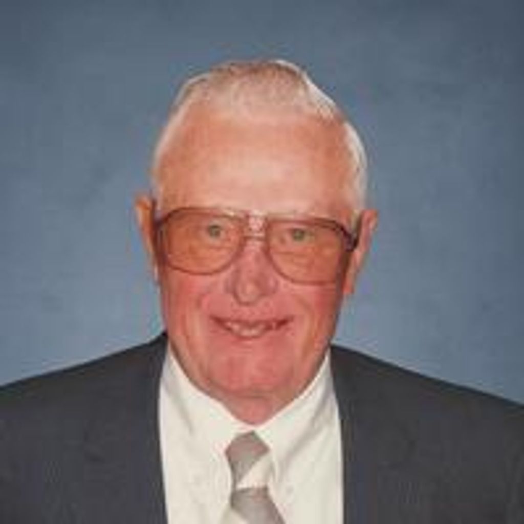 Clifford Peter Eischeid Profile Photo
