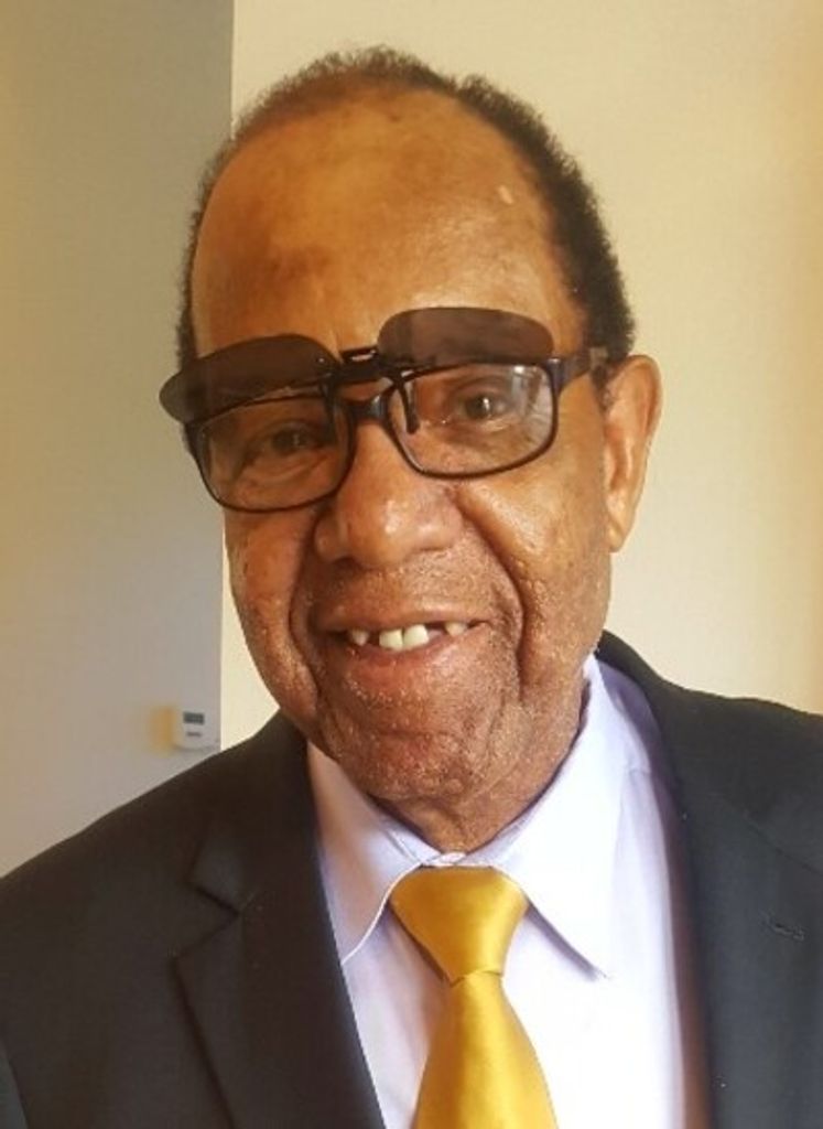 Russell Tune Profile Photo