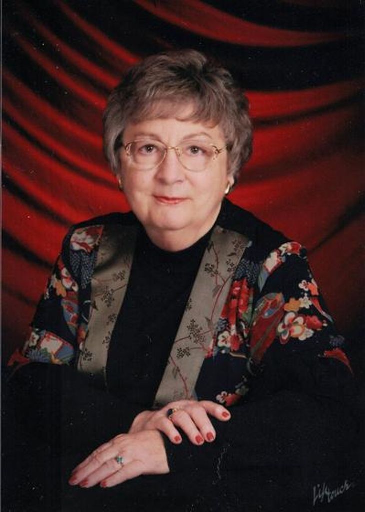 Amanda Davis Profile Photo