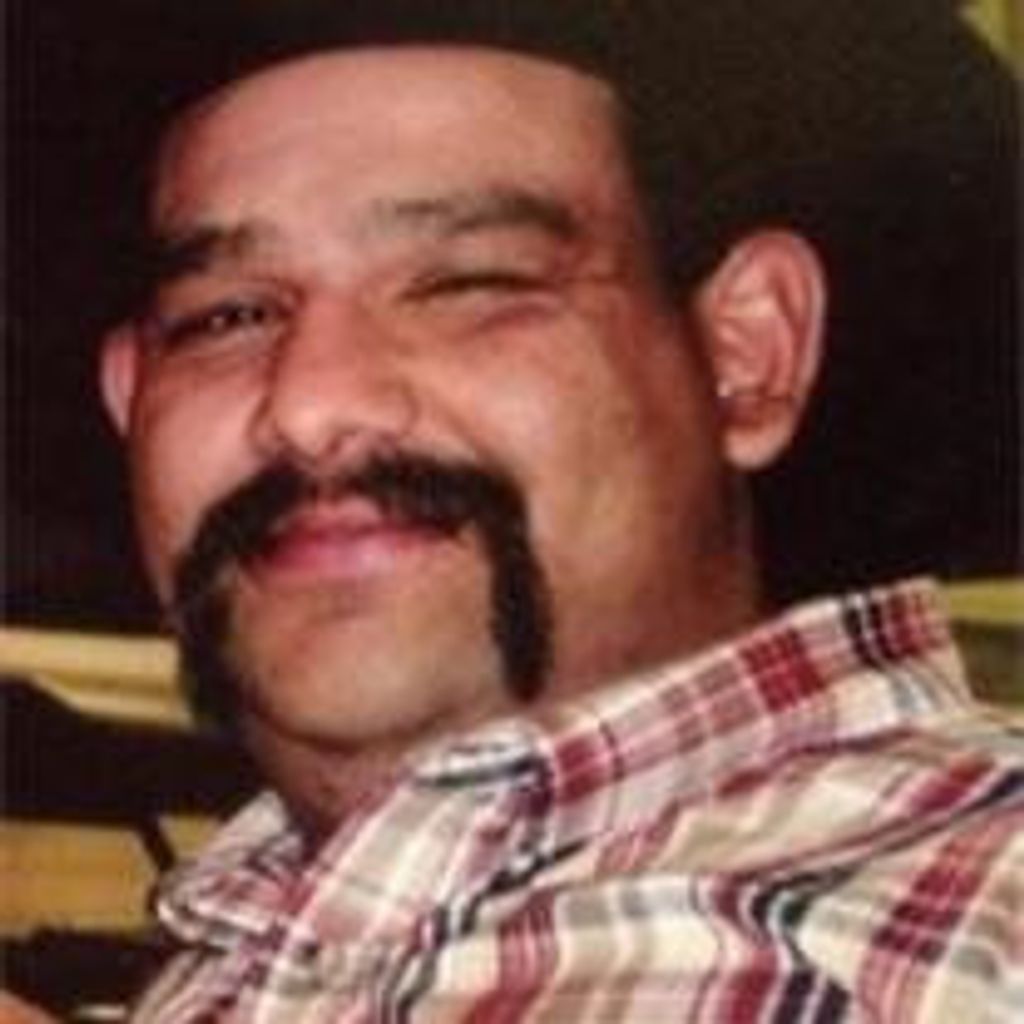 Joe Alexander Flores