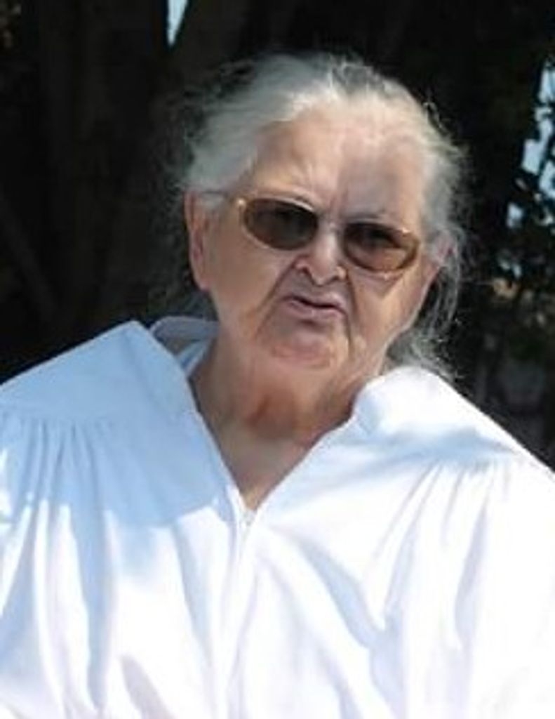 Carolyn (Foster)  Weaver